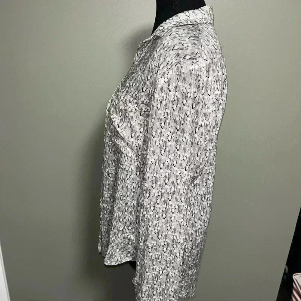 Cloth & Stone Button Up - Picture 2 of 6